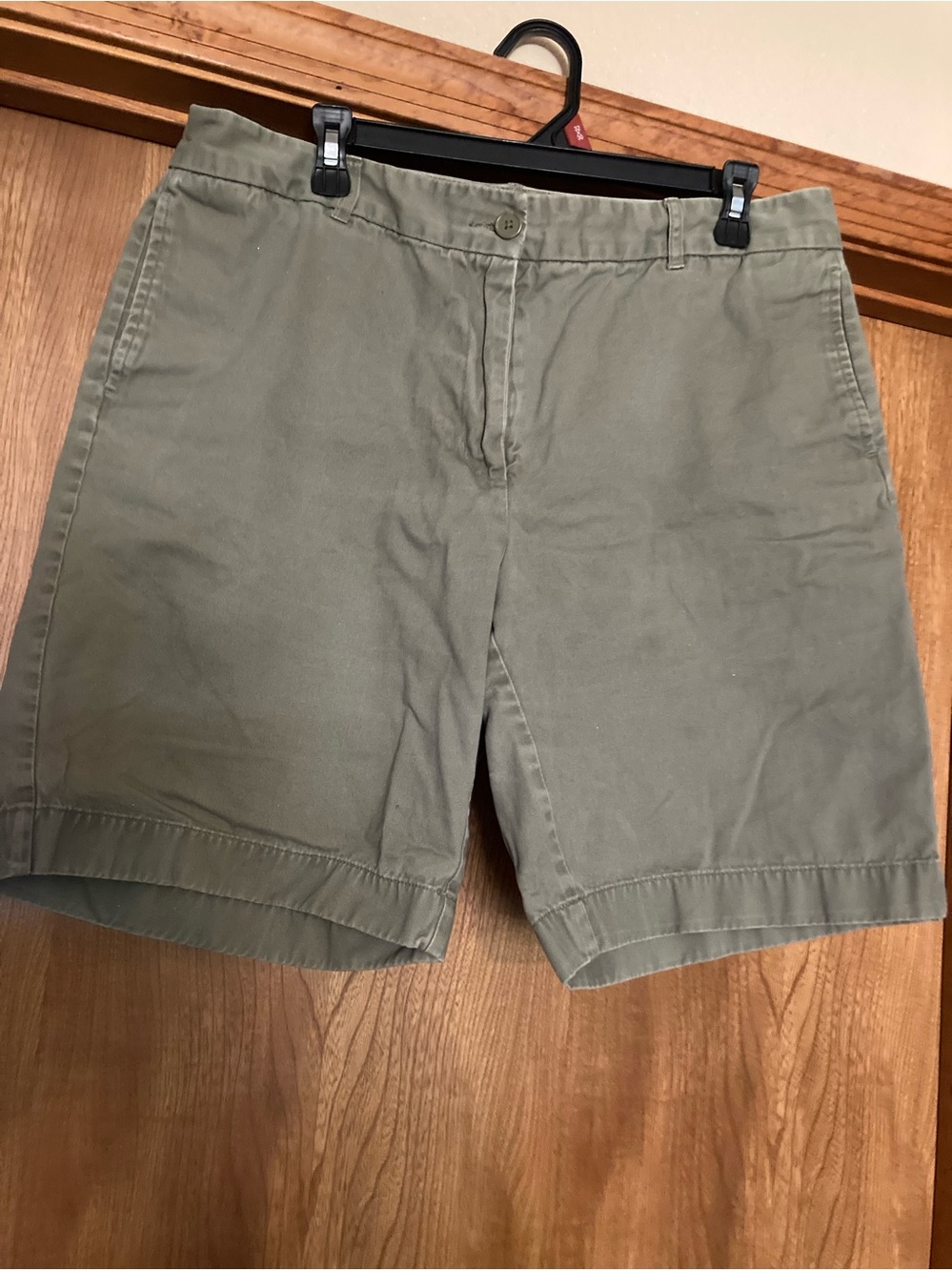 Covington Signature fit ladies shorts. Sz 14